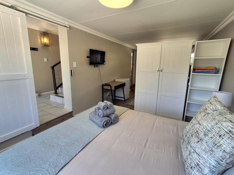 4 Bedroom Property for Sale in Britannia Bay Western Cape
